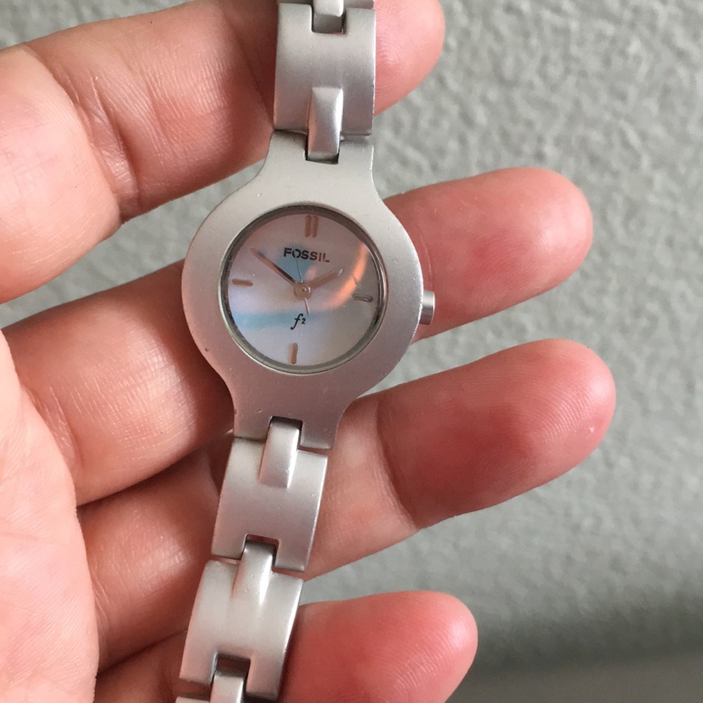 Fossil F2 Watch - image 3